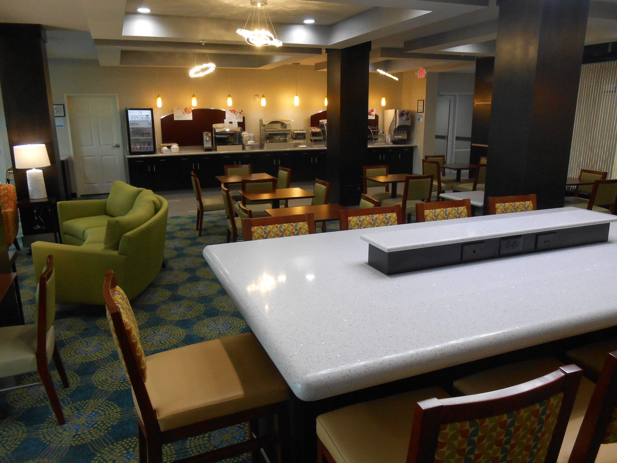 Holiday Inn Express & Suites Houston Northwest-Brookhollow Photo