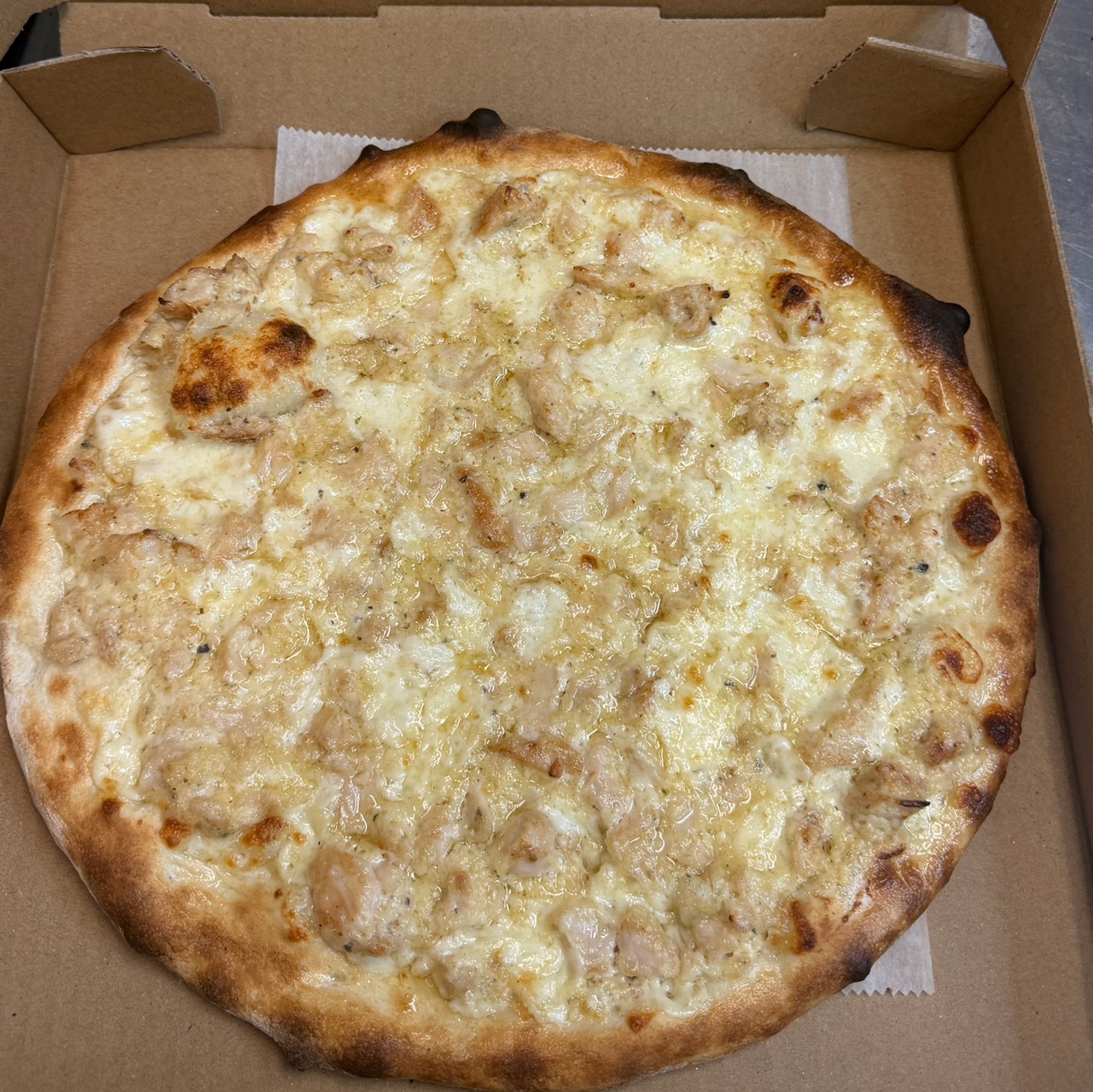 Chicken Alfredo Pizza