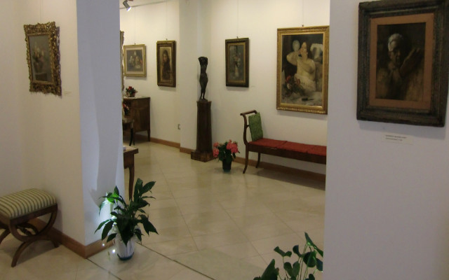 Gallery thumbnail