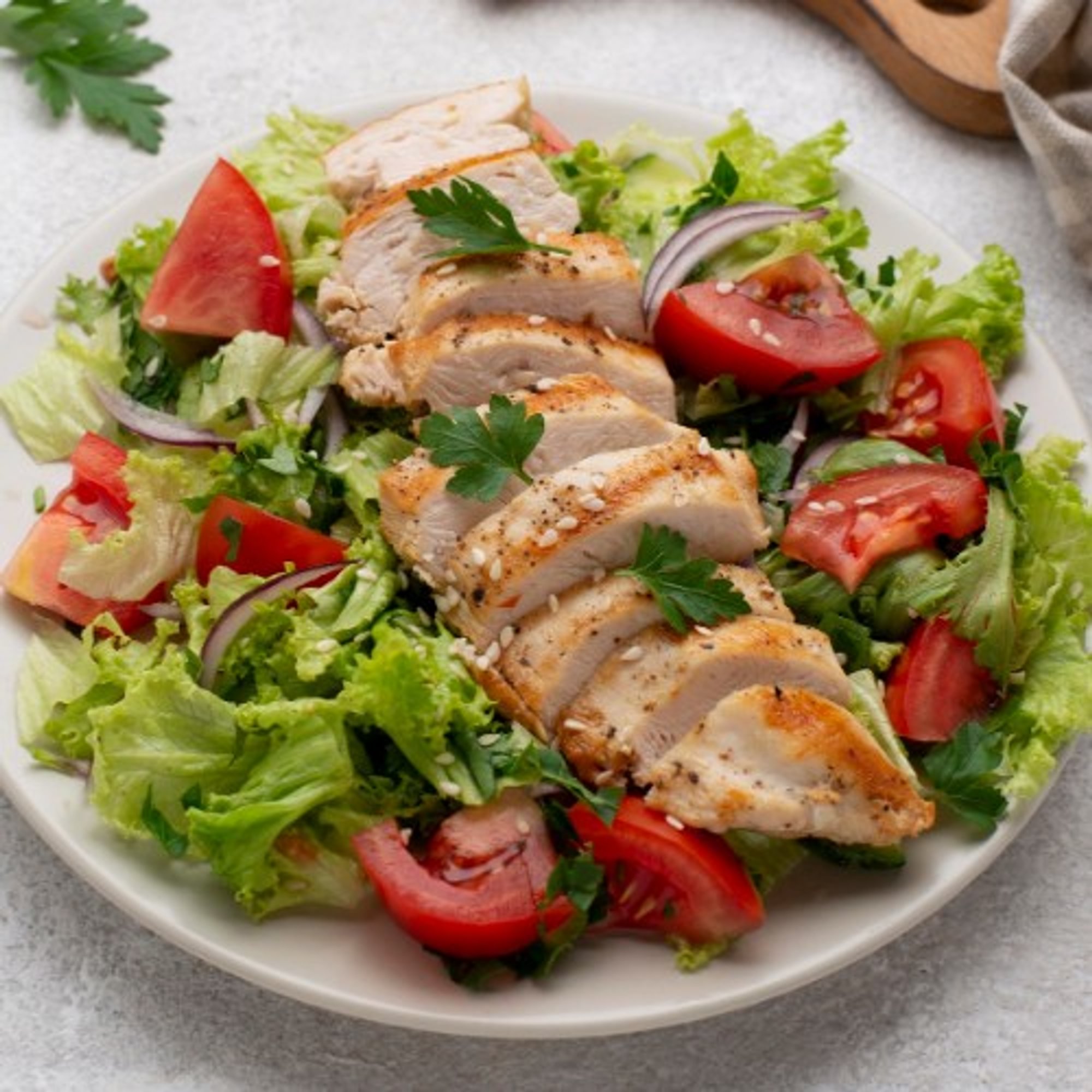 Salad with Grilled Chicken