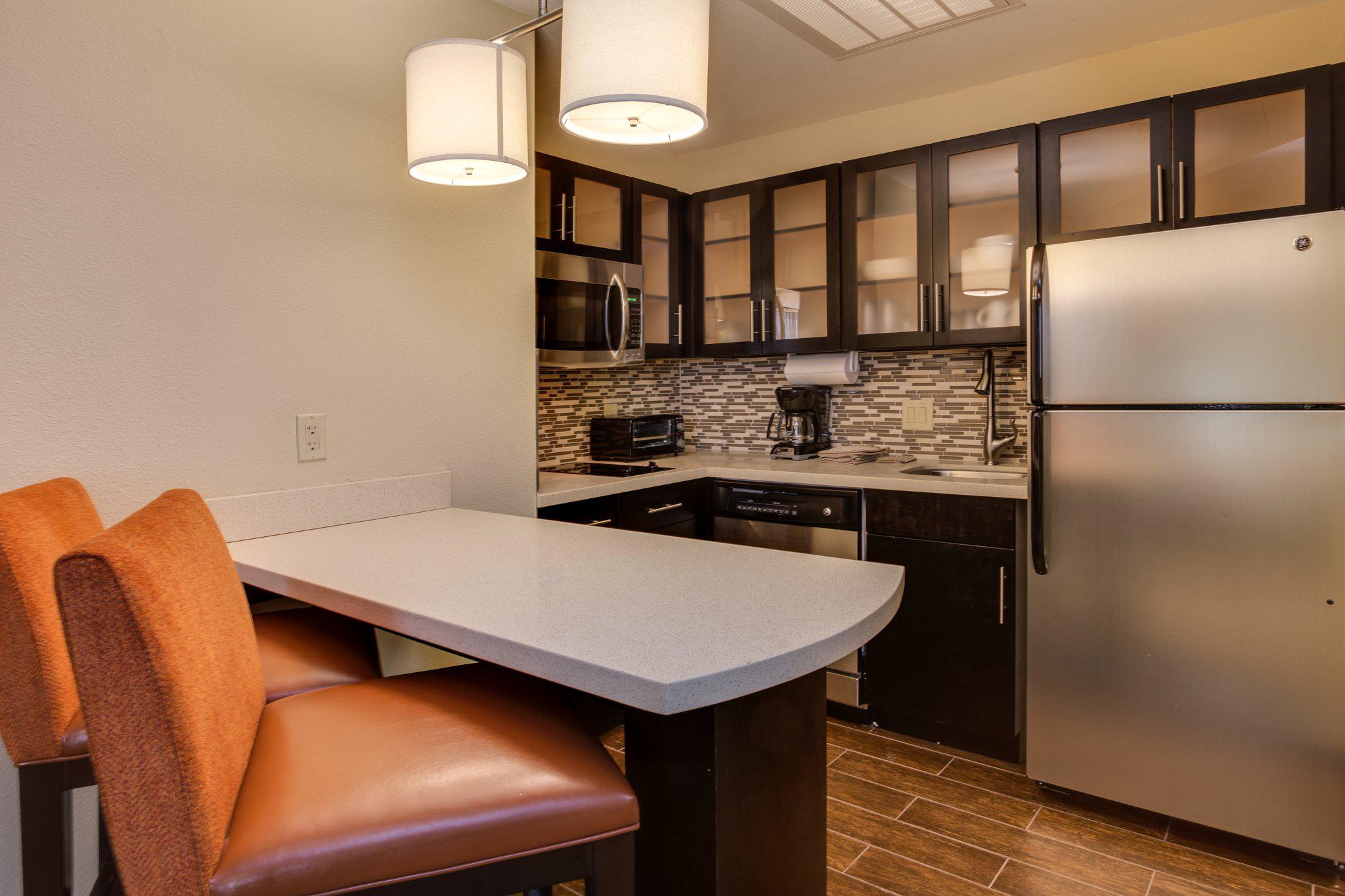 Staybridge Suites Atlanta Airport Photo