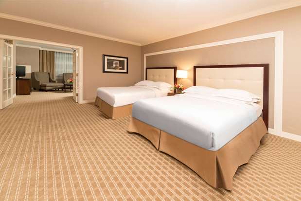 Images Hilton Indianapolis Hotel & Suites
