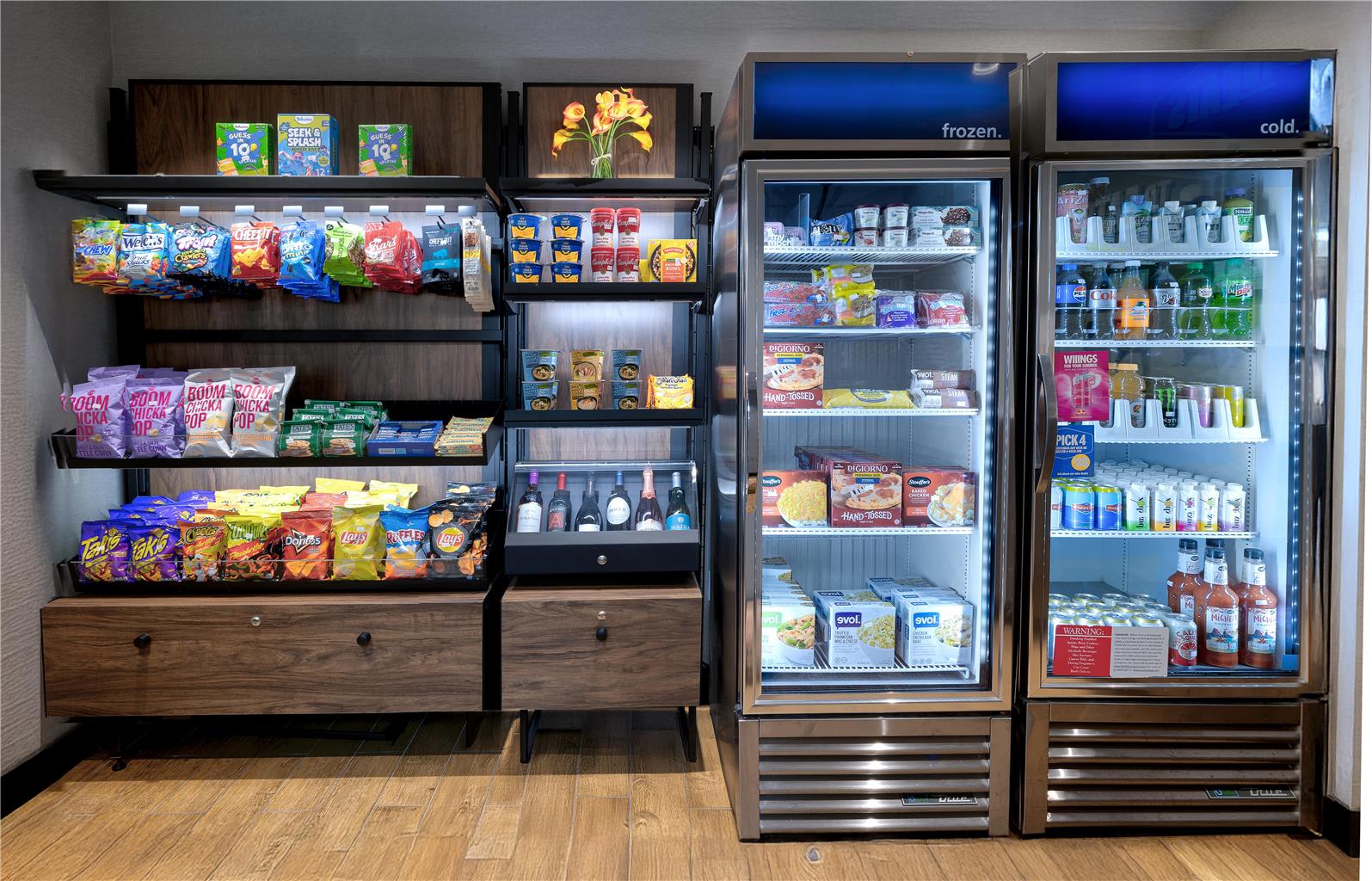 Hampton Inn & Suites Palm Desert Image