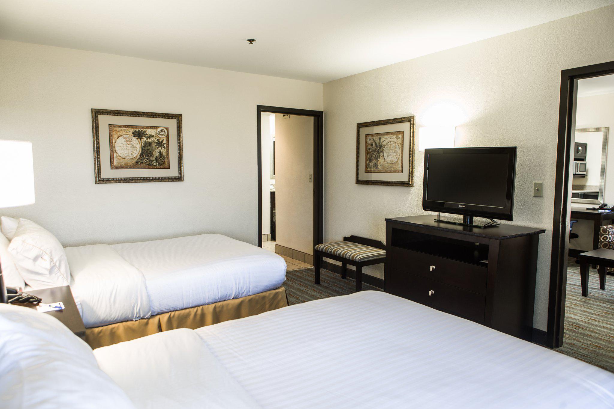 Holiday Inn Express Harlingen Photo