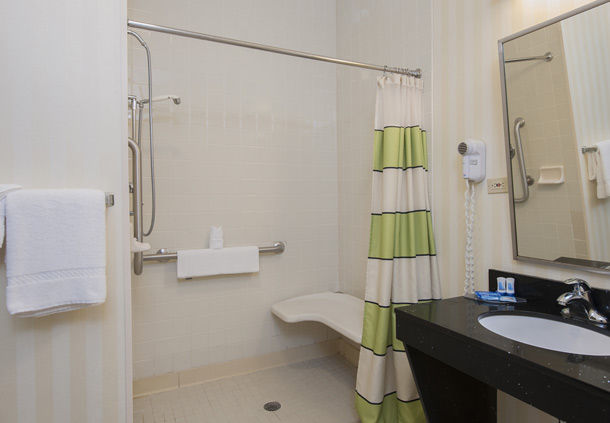 Images Fairfield Inn by Marriott East Lansing