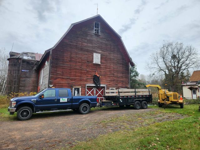 Northern Lakes Tree Service Logo