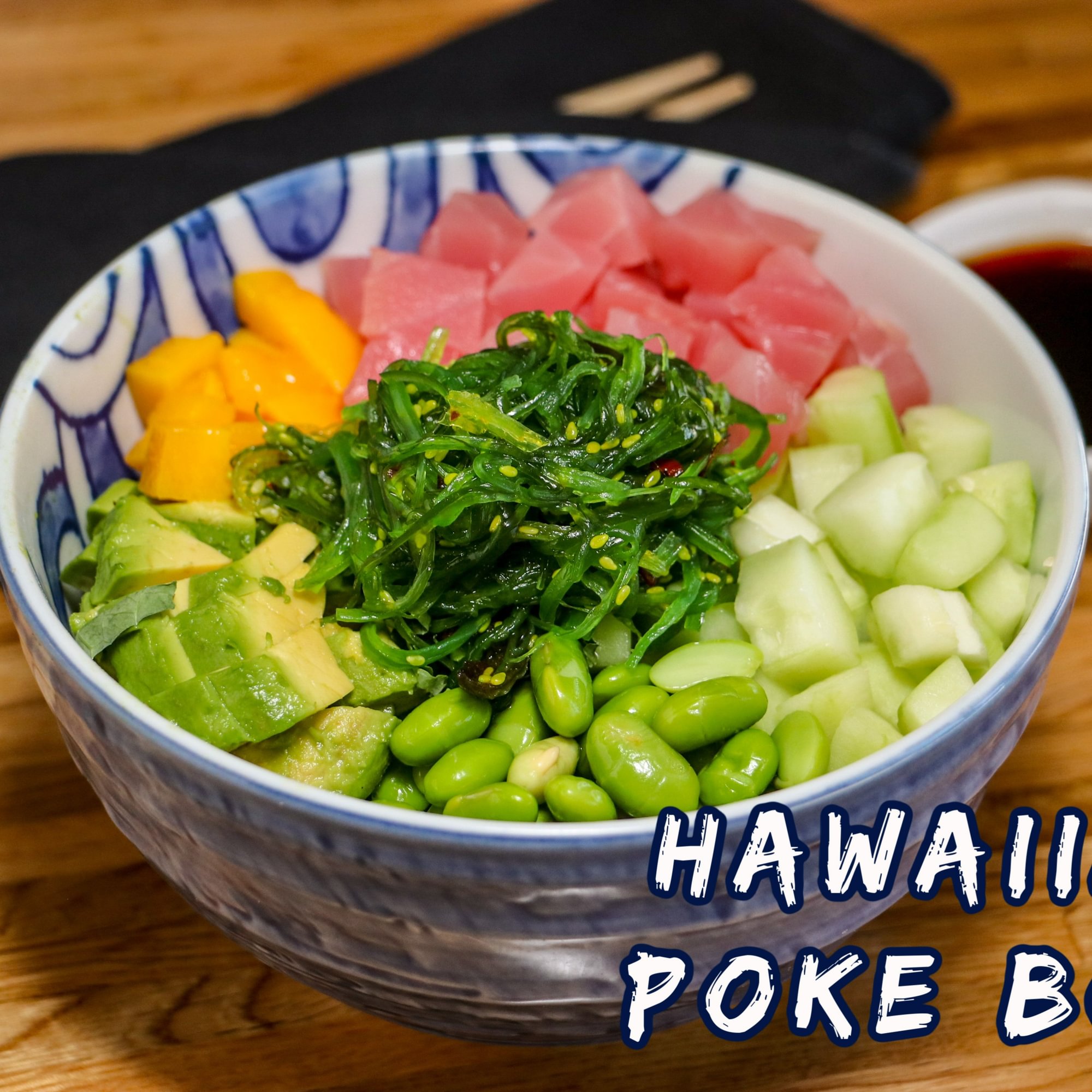 P4. Hawaiian poke bowl