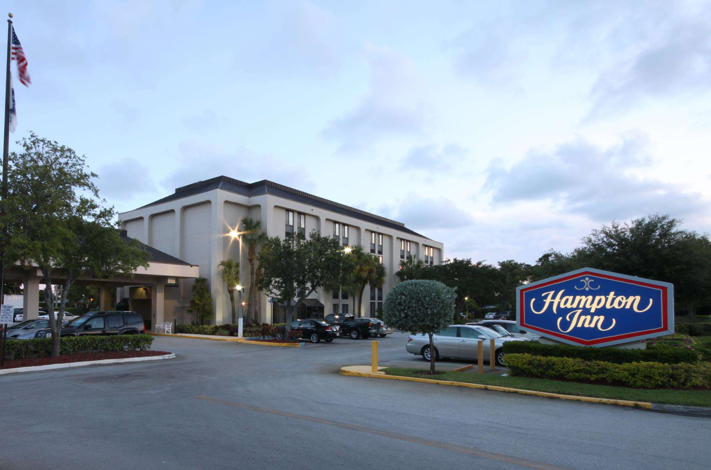 Hampton Inn Ft. Lauderdale-Cypress Creek Photo