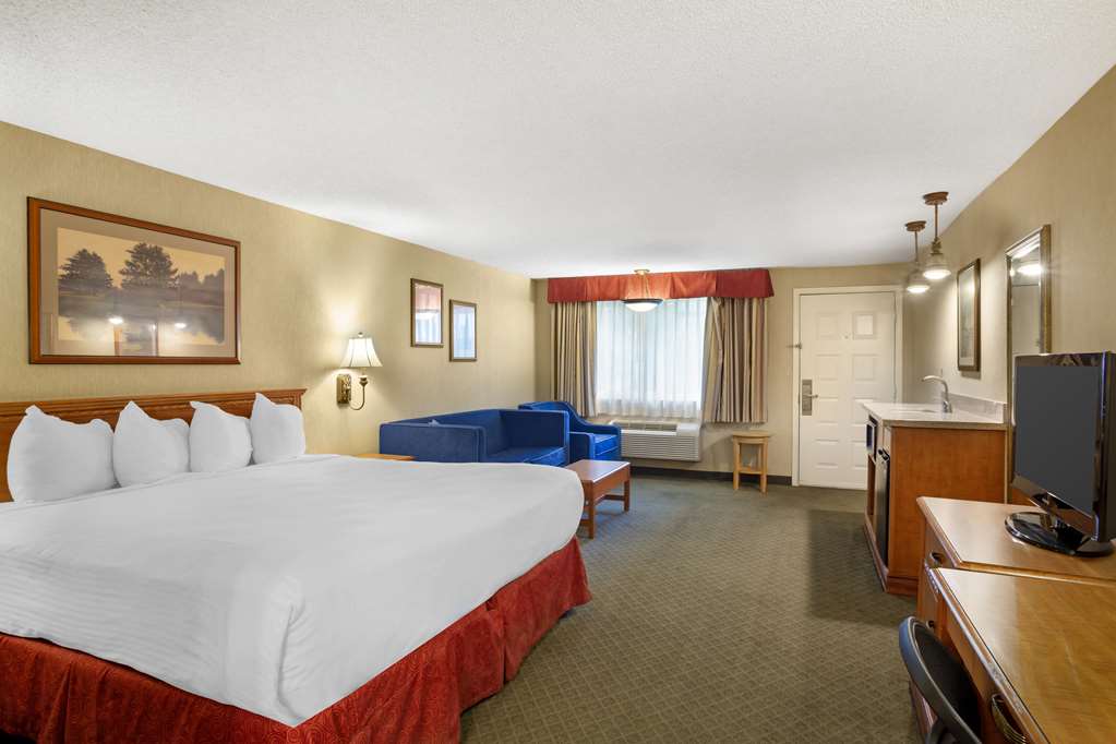 Best Western Shadow Inn Image