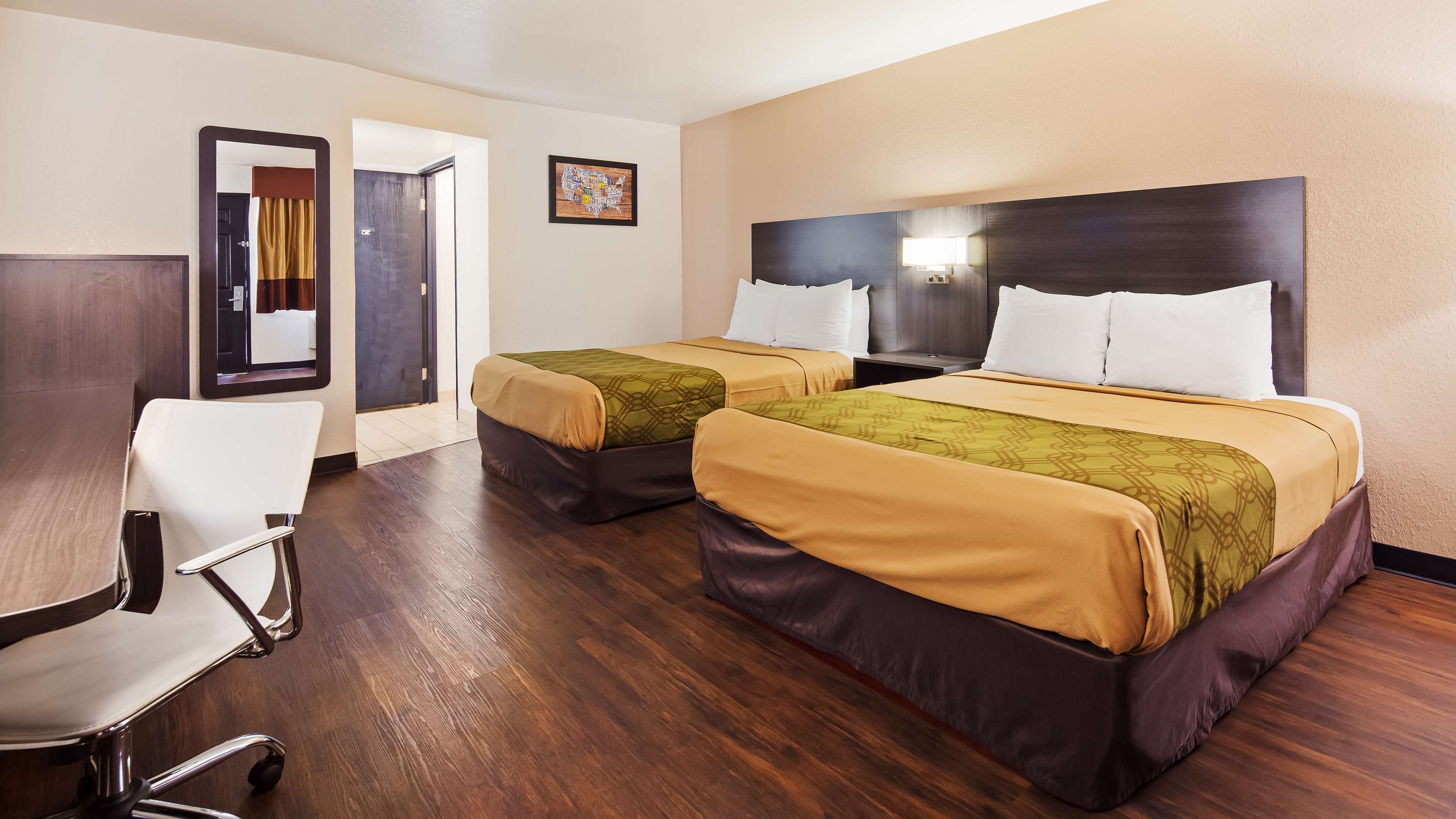 SureStay Hotel by Best Western Phoenix Airport Photo