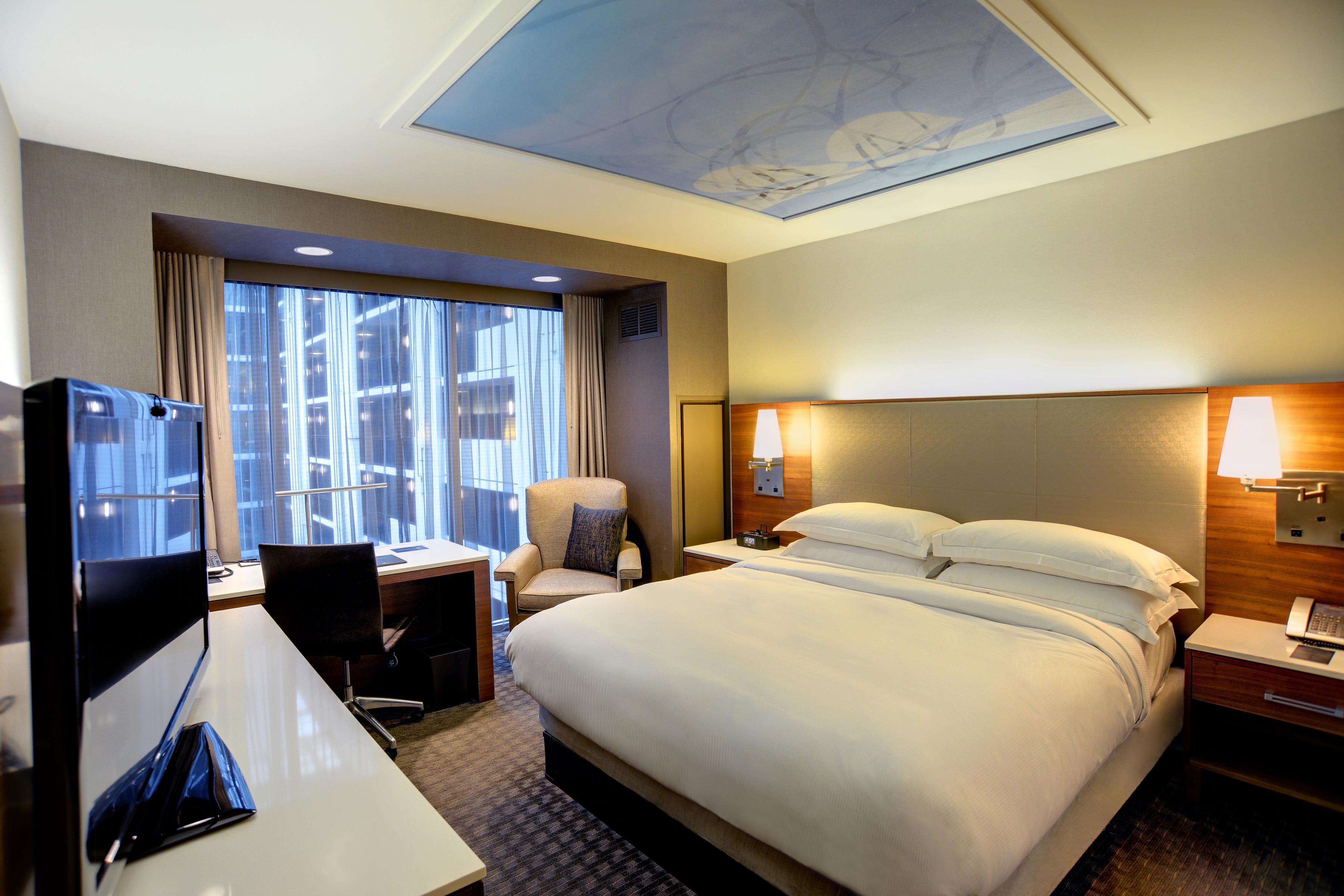 Hilton Columbus Downtown Photo