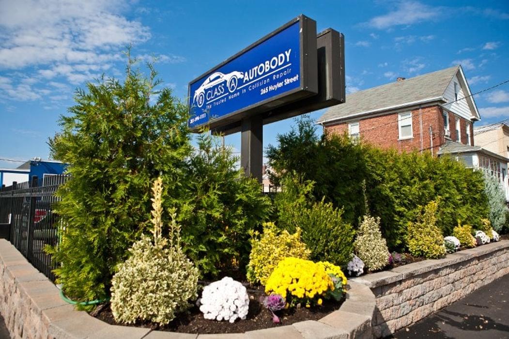 Class A Autobody Image