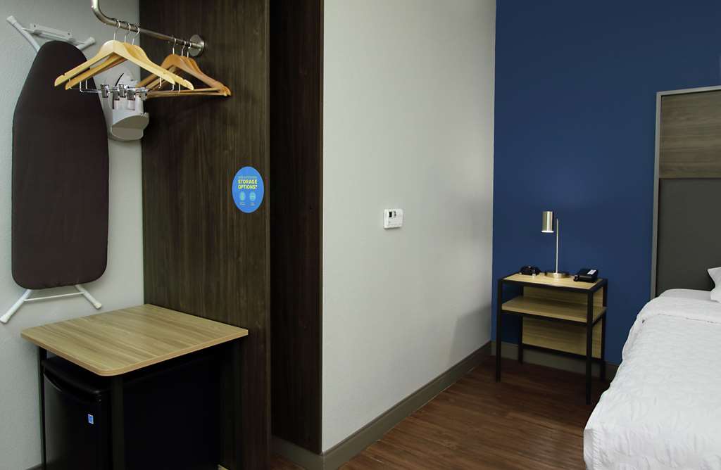 Tru by Hilton Waco South Image