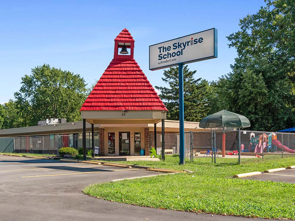 Skyrise School on Coronado Road Image