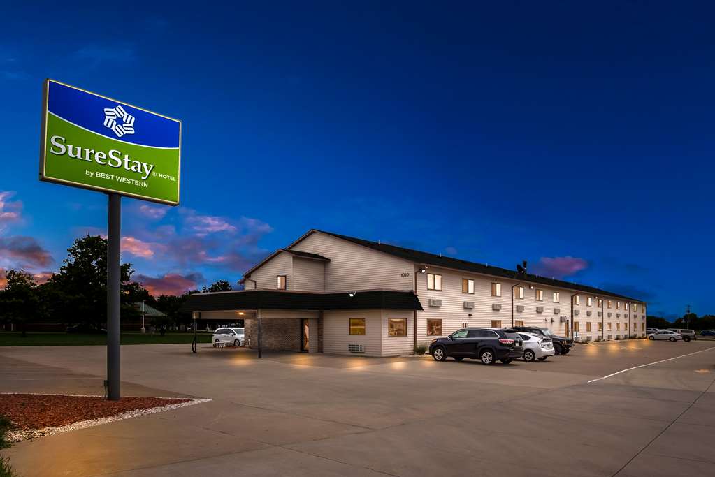 SureStay by Best Western Manchester Image