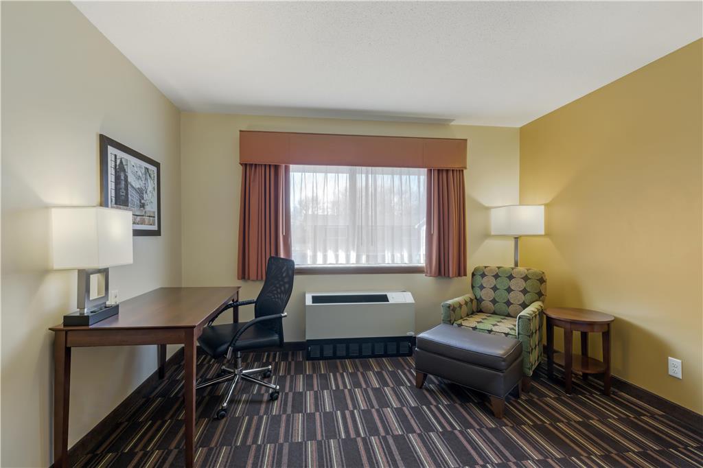Best Western Falcon Plaza - Bowling Green Image