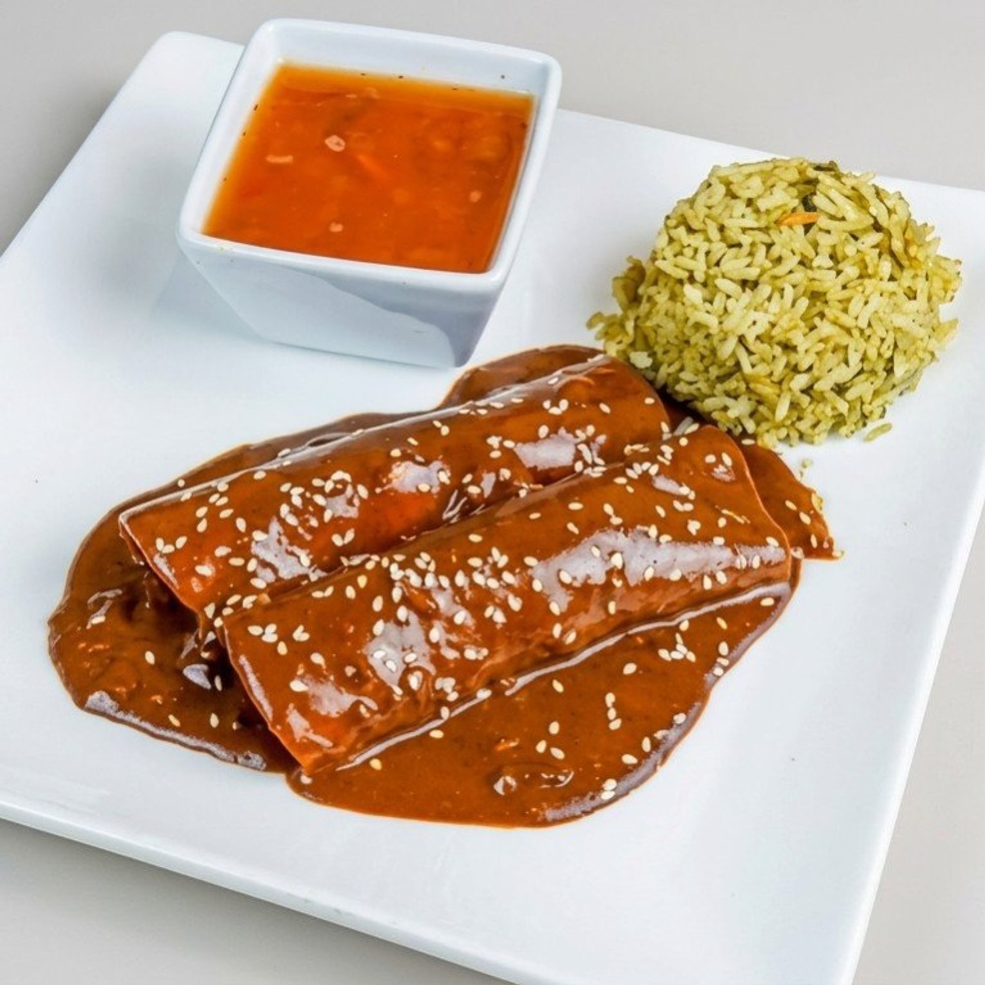 Enchiladas De Mole