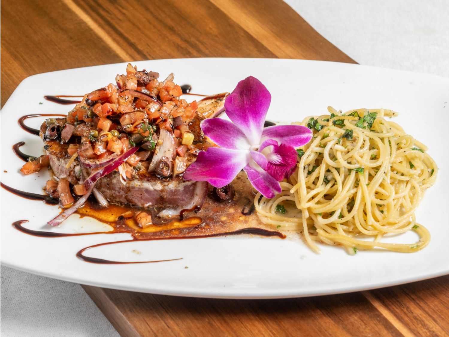 Ahi Tuna Mediterraneo