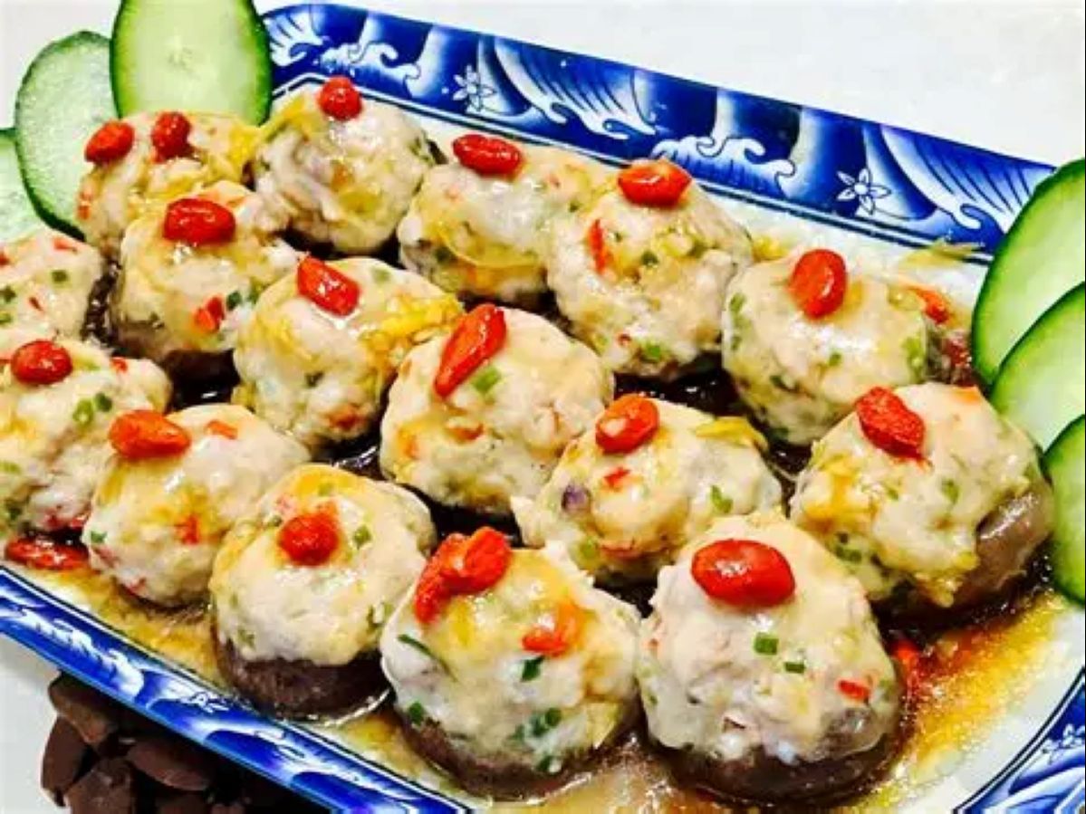 Golden Mushroom Ball / cha Nấm Vàng / 金蘑菇球