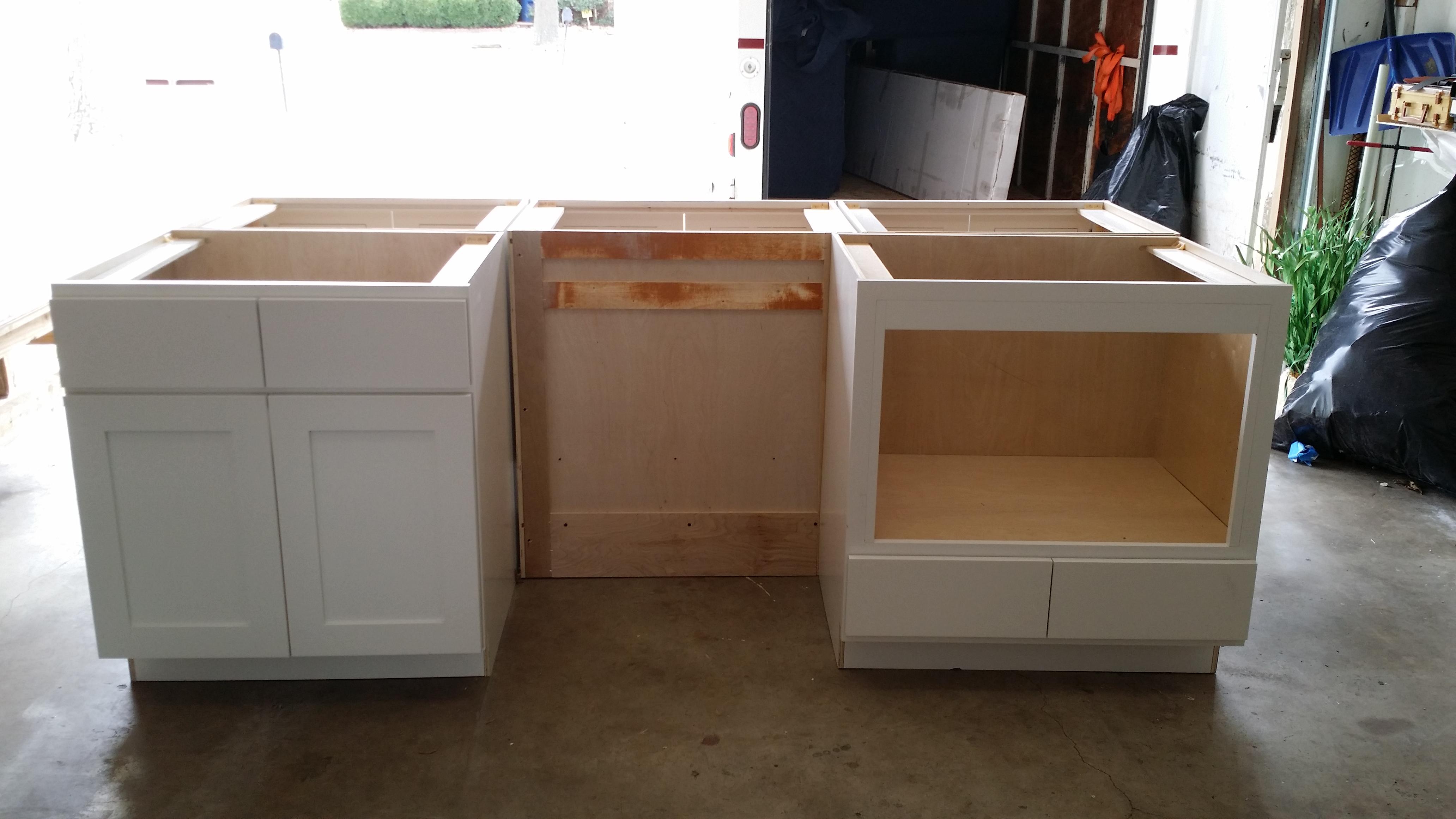 shaker stiles cabinets island this cabinets are part of another job has done few days ago