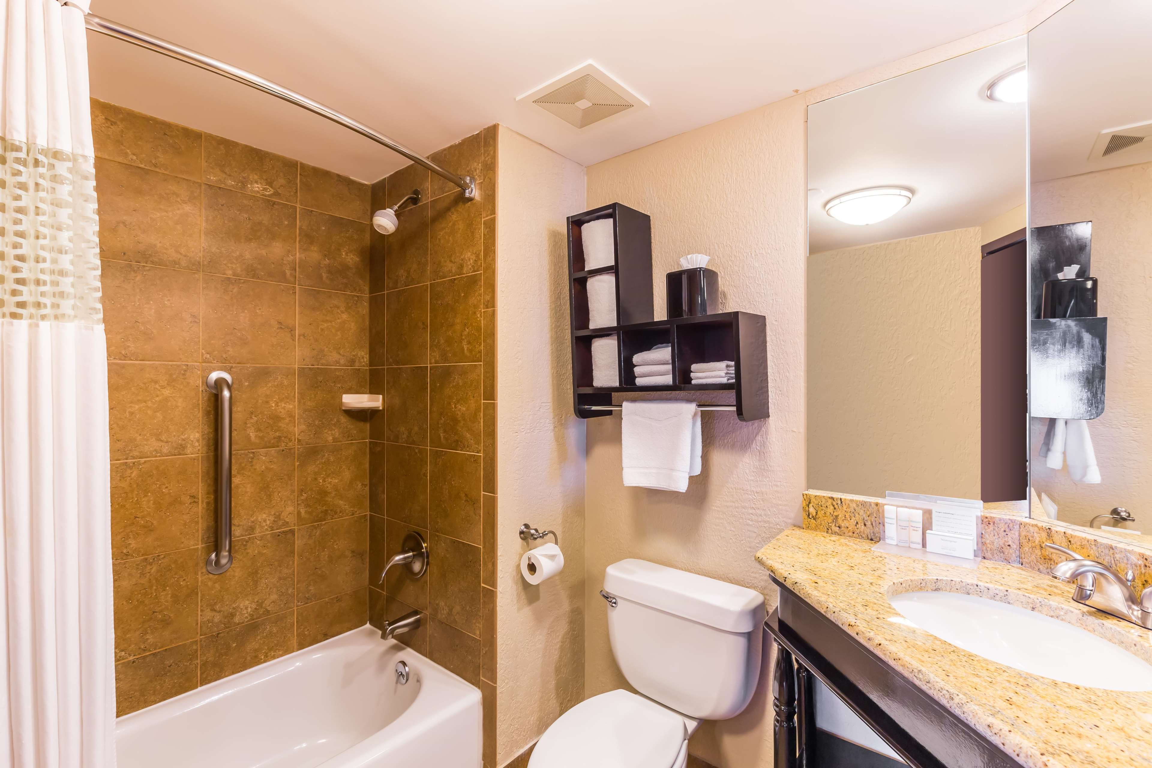 Hampton Inn & Suites Chicago/Hoffman Estates Photo