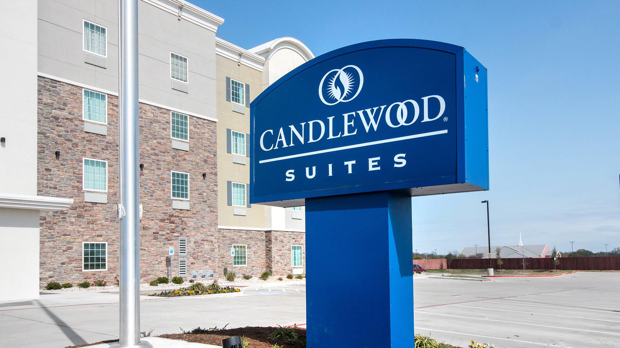 Candlewood Suites Waco Photo