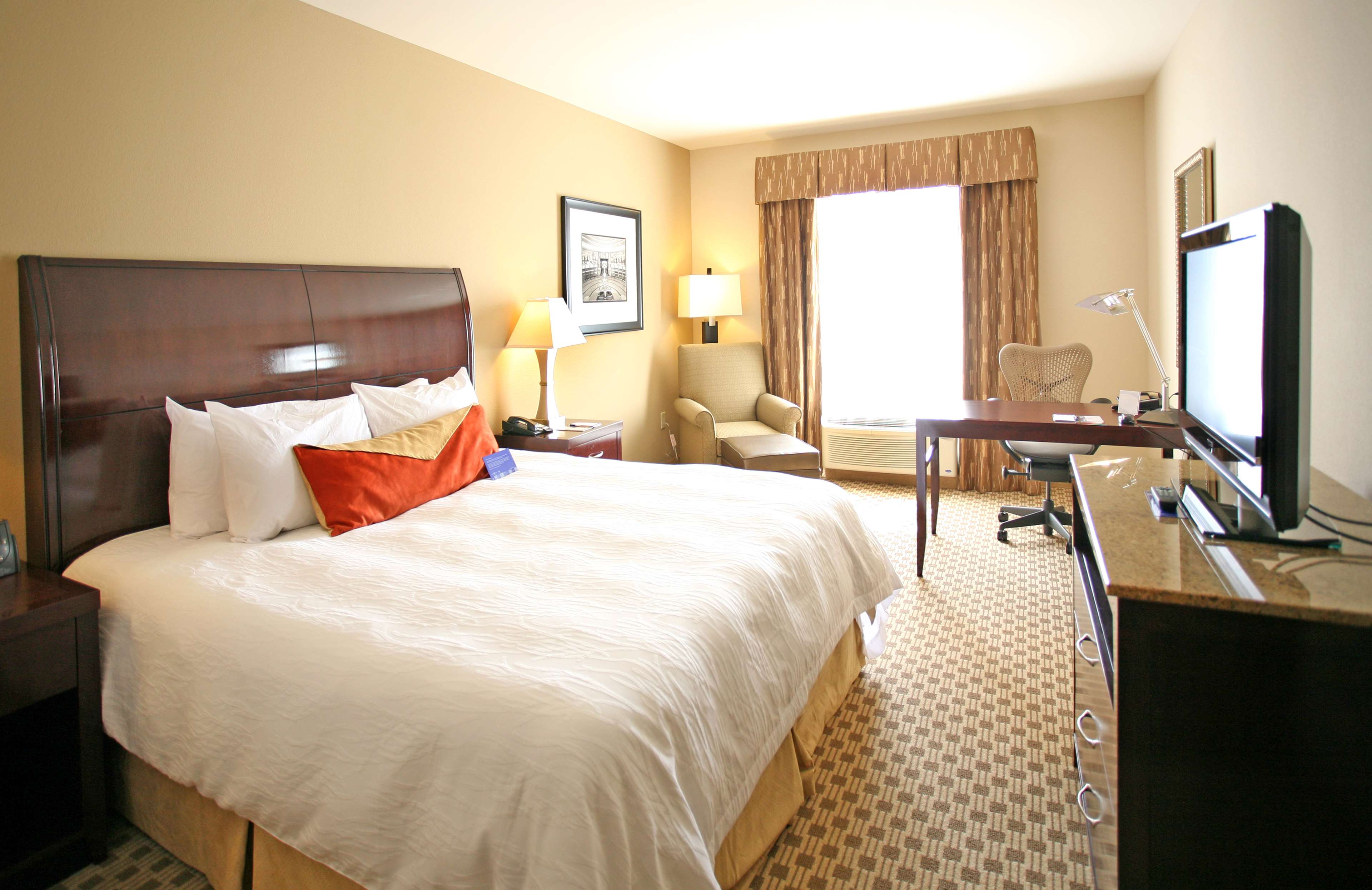 Hilton Garden Inn Cincinnati Blue Ash Photo