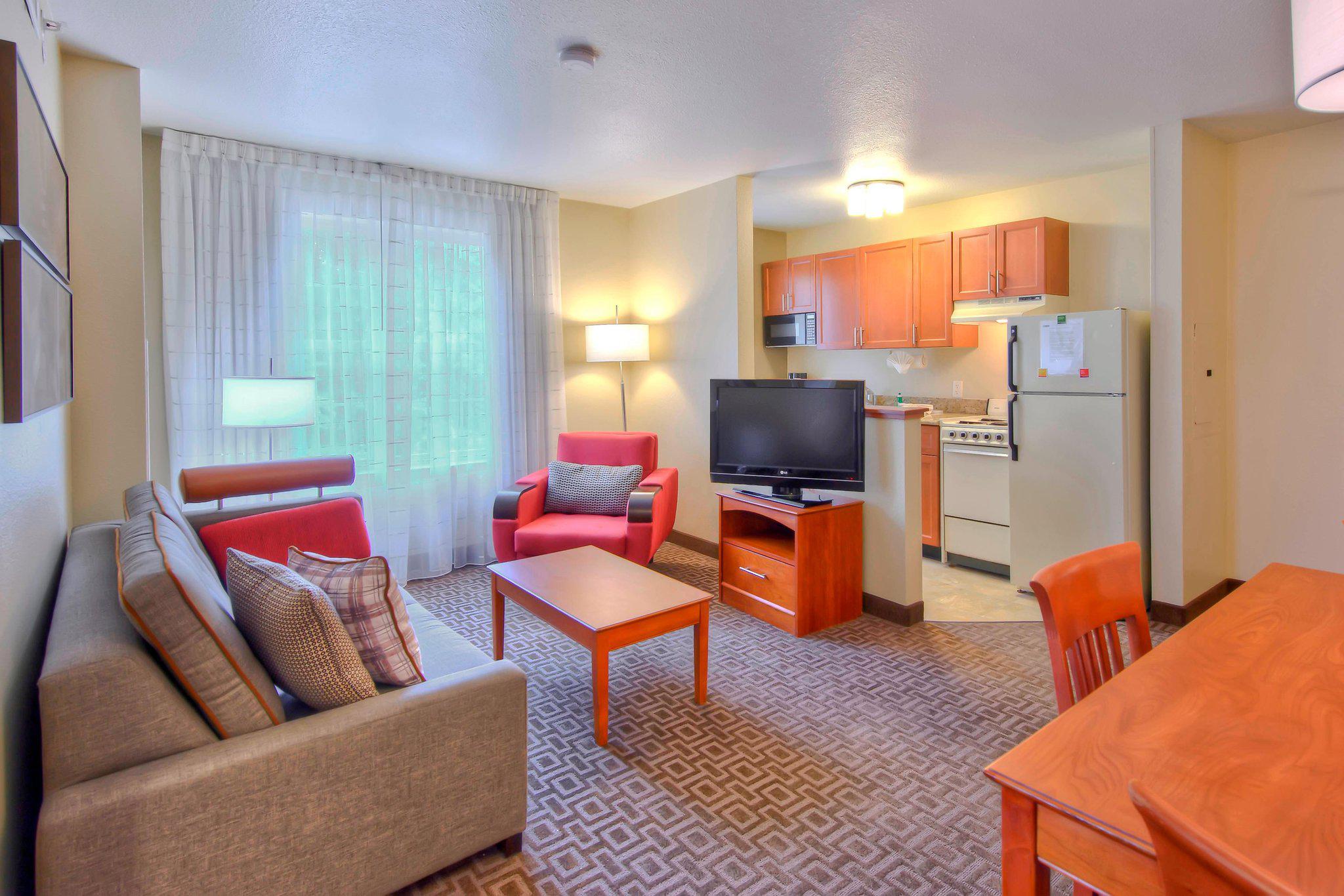 TownePlace Suites by Marriott Raleigh Cary/Weston Parkway Photo