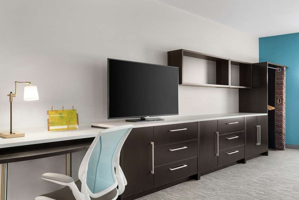 Home2 Suites by Hilton Madison Central Alliant Energy Center Image