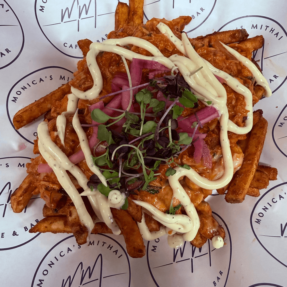Naan-Free Poutine (Butter Chicken Style)