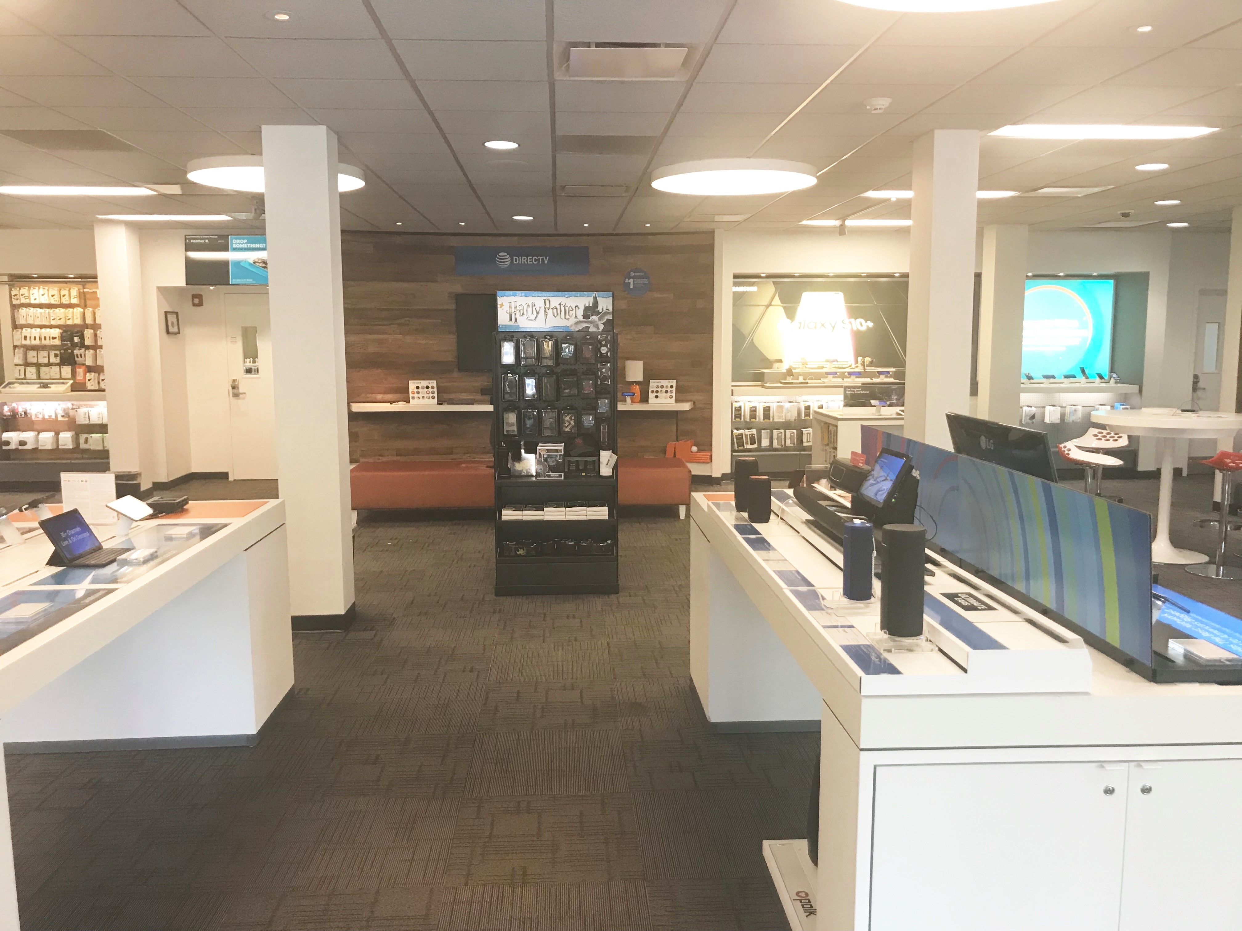 AT&T Store Photo