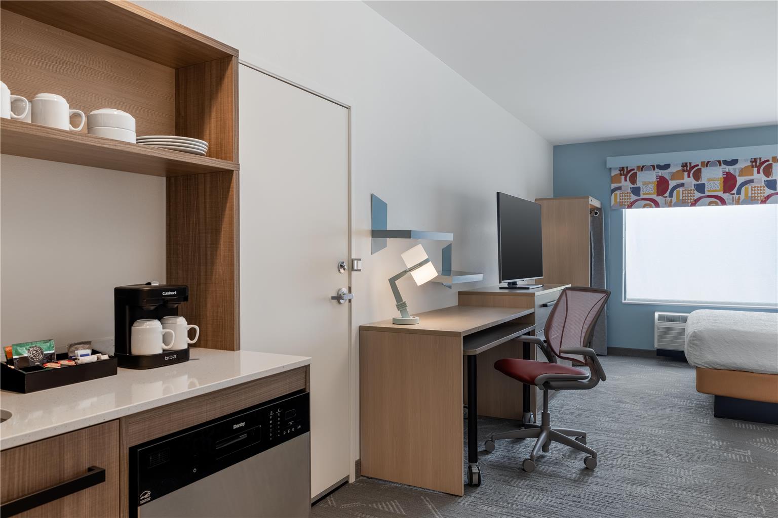 Home2 Suites by Hilton Altoona Des Moines Image