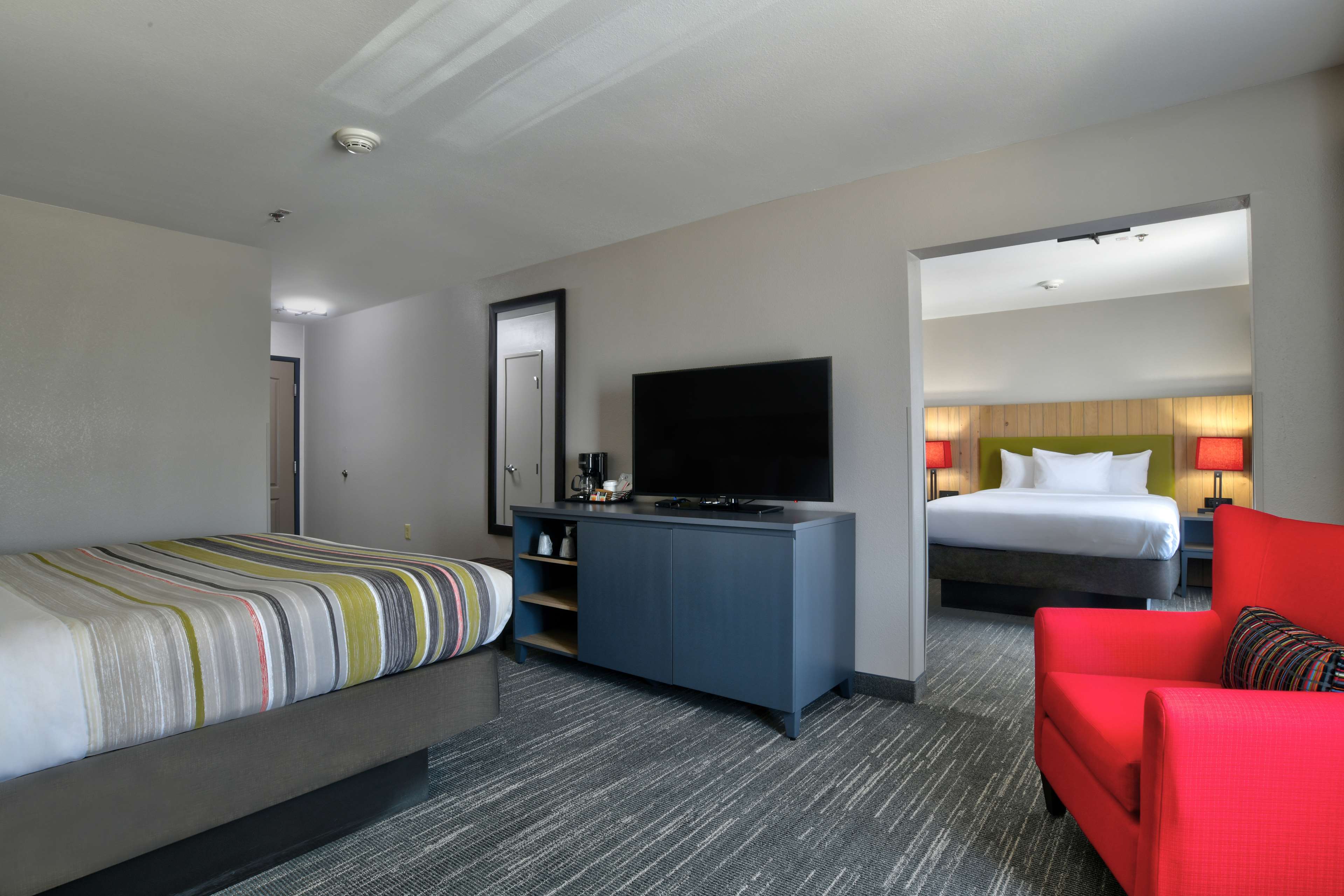 Country Inn & Suites by Radisson, Oklahoma City Airport, OK Photo