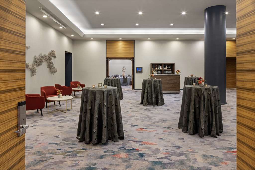 The Lofton Hotel Minneapolis, Tapestry Collection by Hilton Image