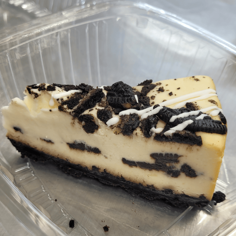 Cookies and Cream Cheesecake