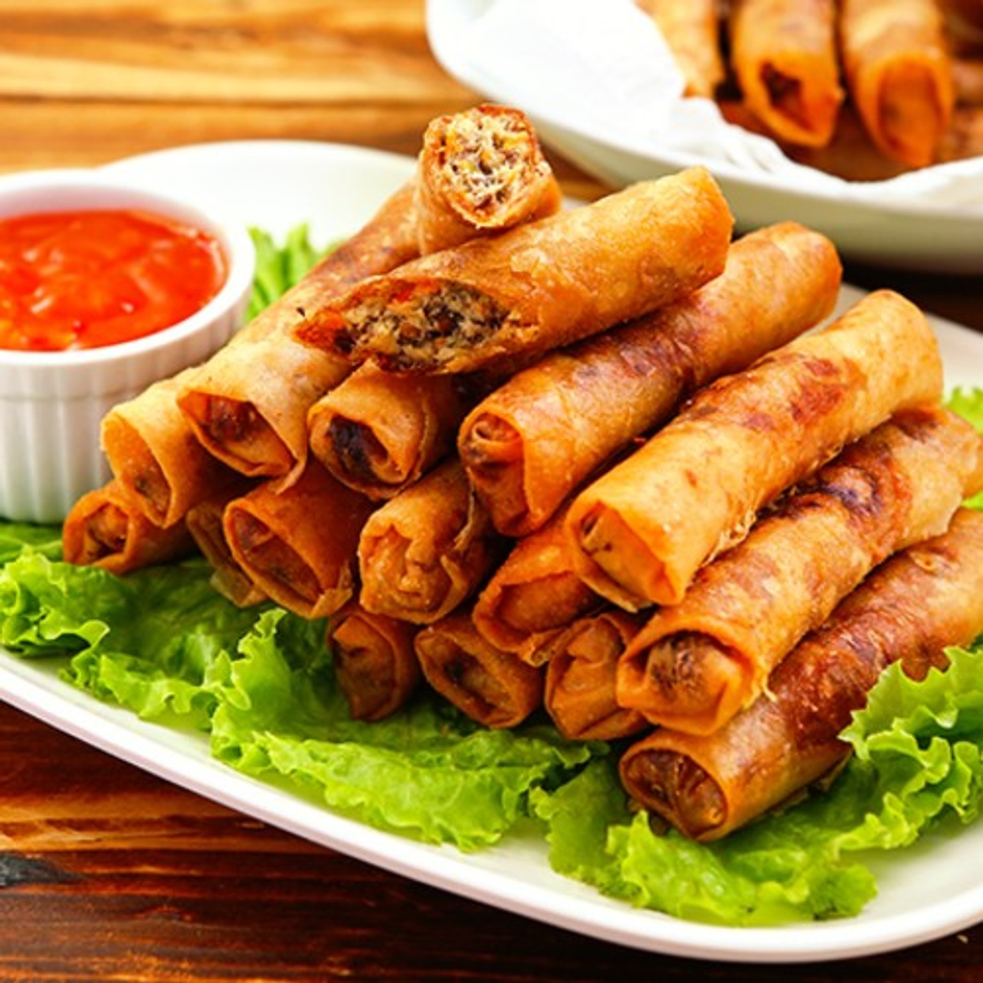 F54. Lumpia Shanghai 10 Pcs