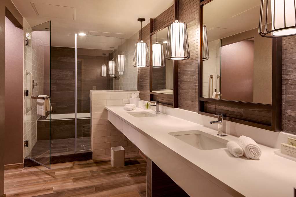 Hilton Denver City Center Image
