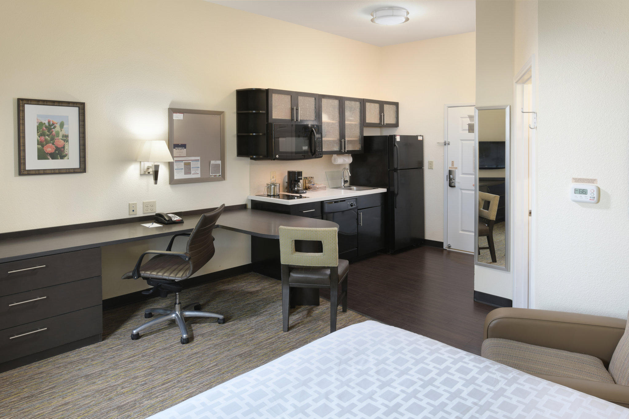 Candlewood Suites Odessa Photo