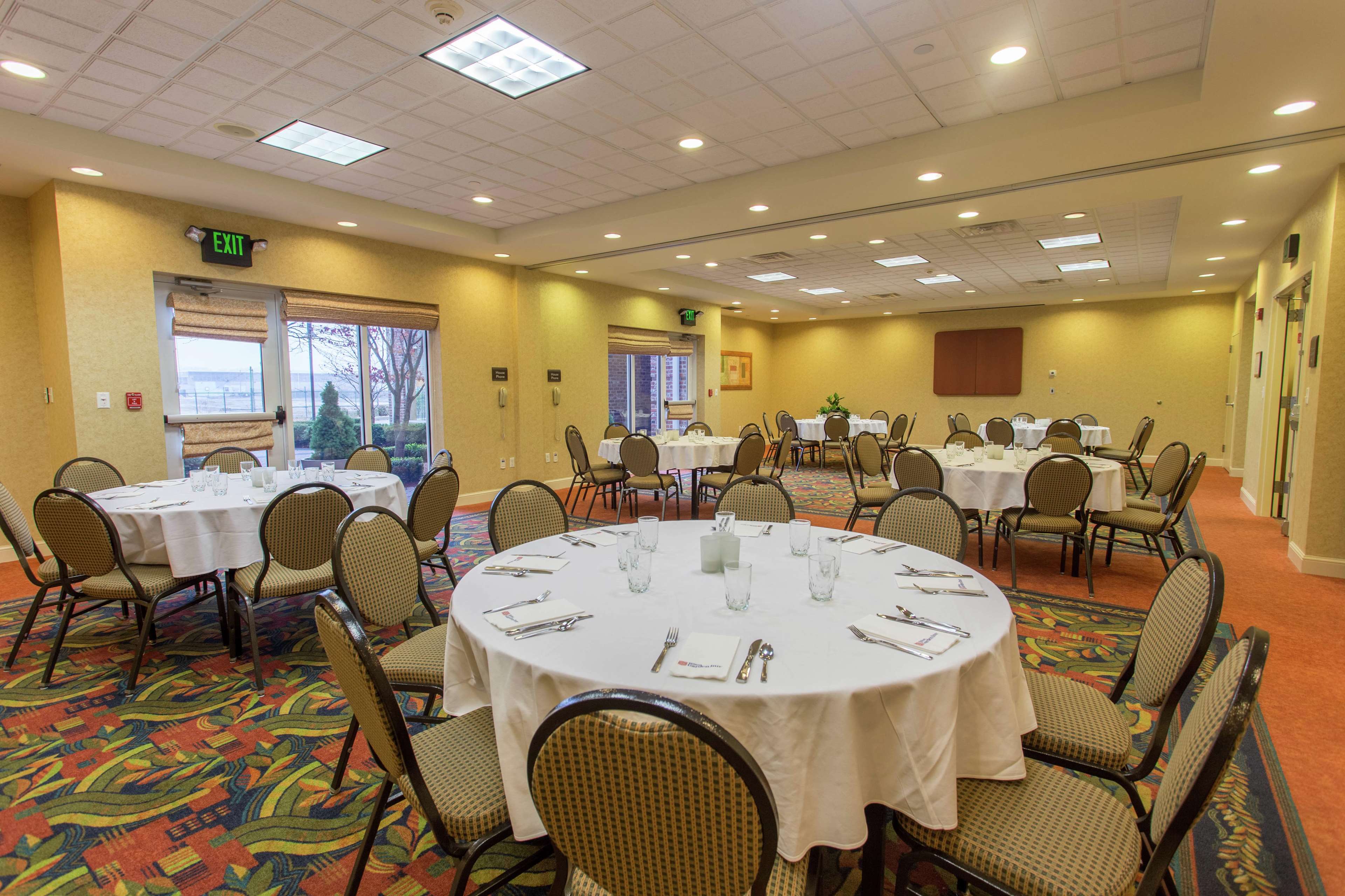 Hilton Garden Inn Providence Airport/Warwick Photo