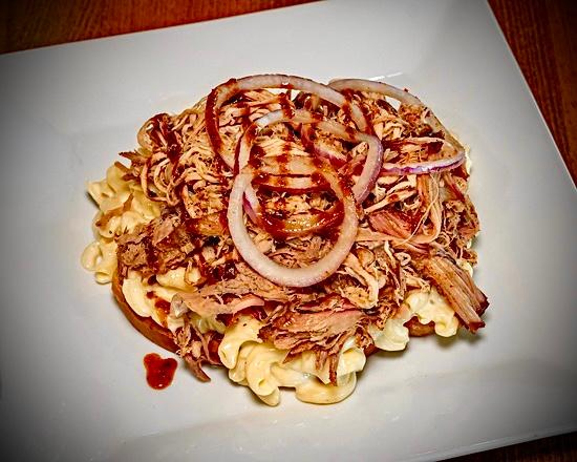 Becks Mac and Cheese Bowl