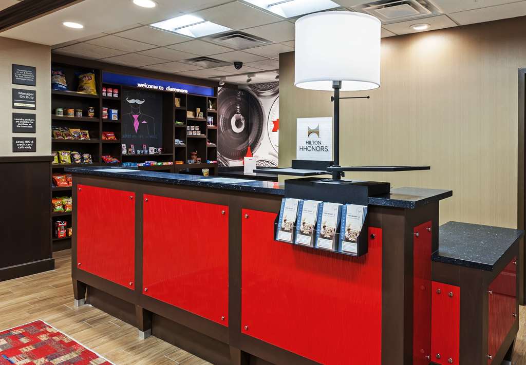 Hampton Inn & Suites Claremore Image