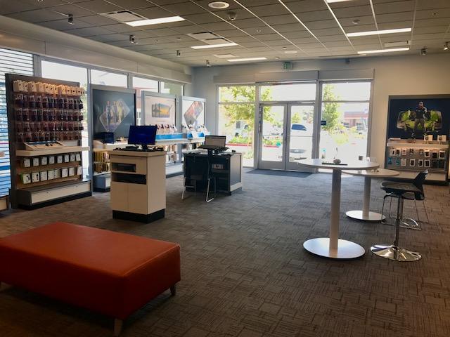 AT&T Store Photo