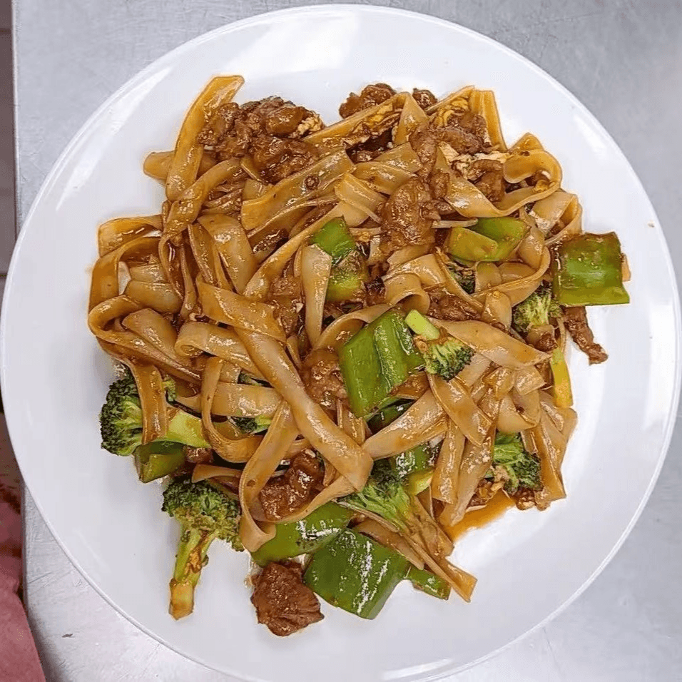 Pad Kee Mao Lunch