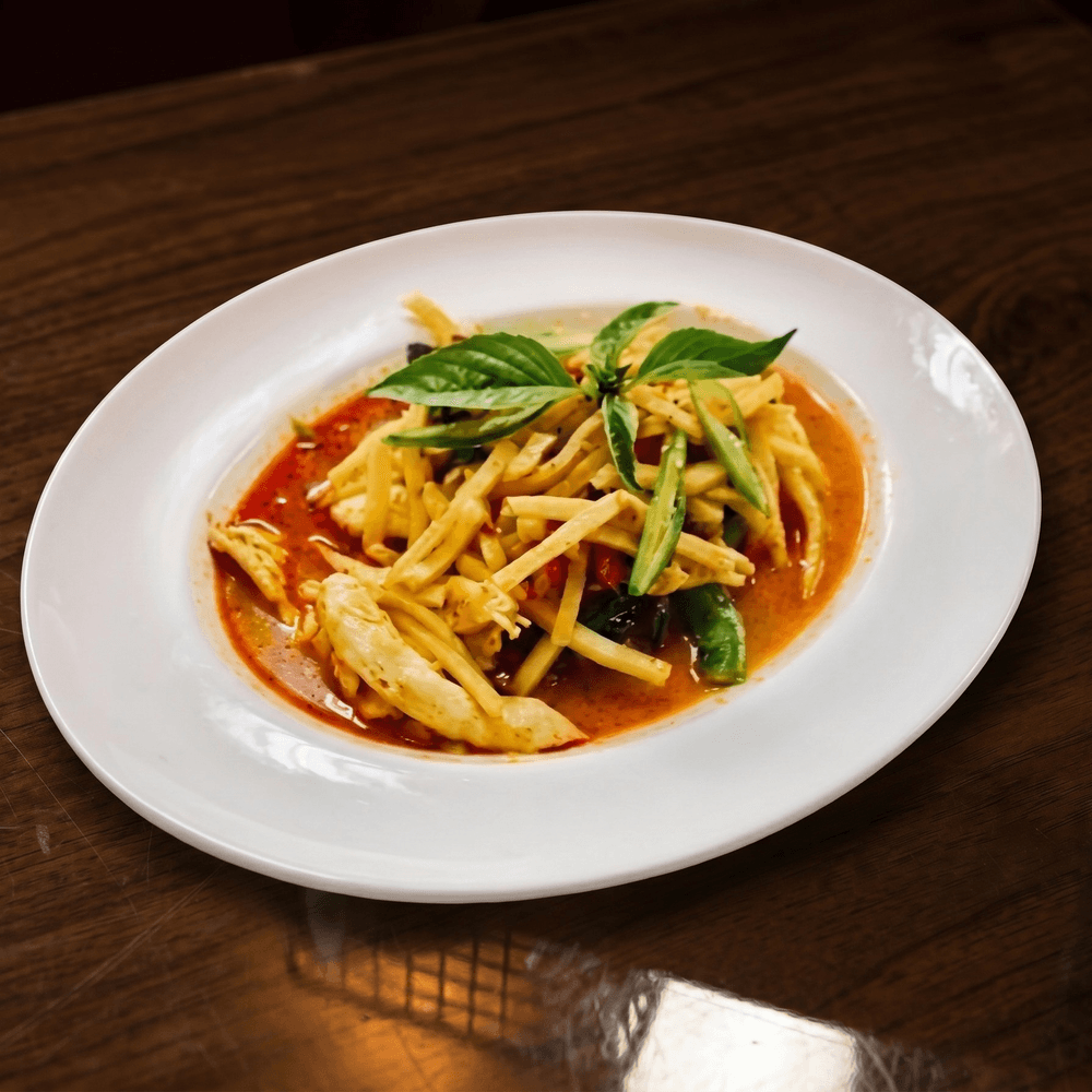 E-15 Red Curry
