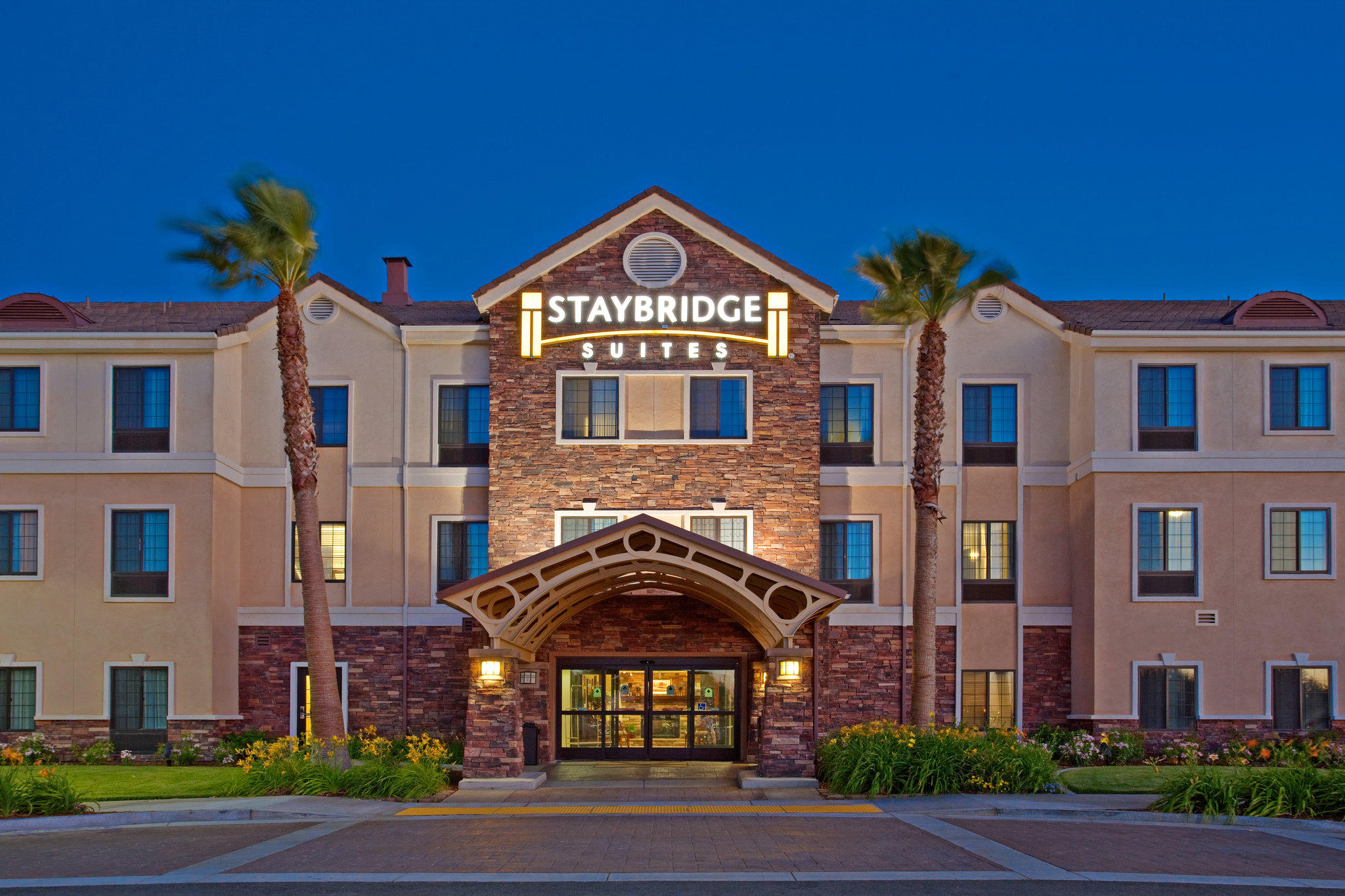 Staybridge Suites Palmdale Photo