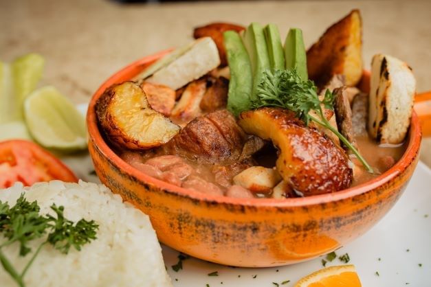 Cazuela De Frijoles