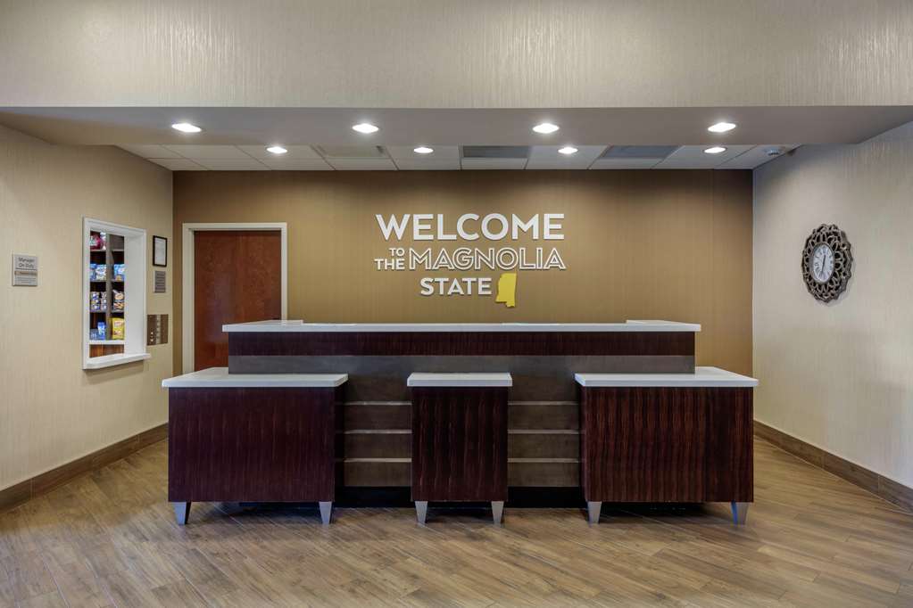 Hampton Inn & Suites Columbus Image