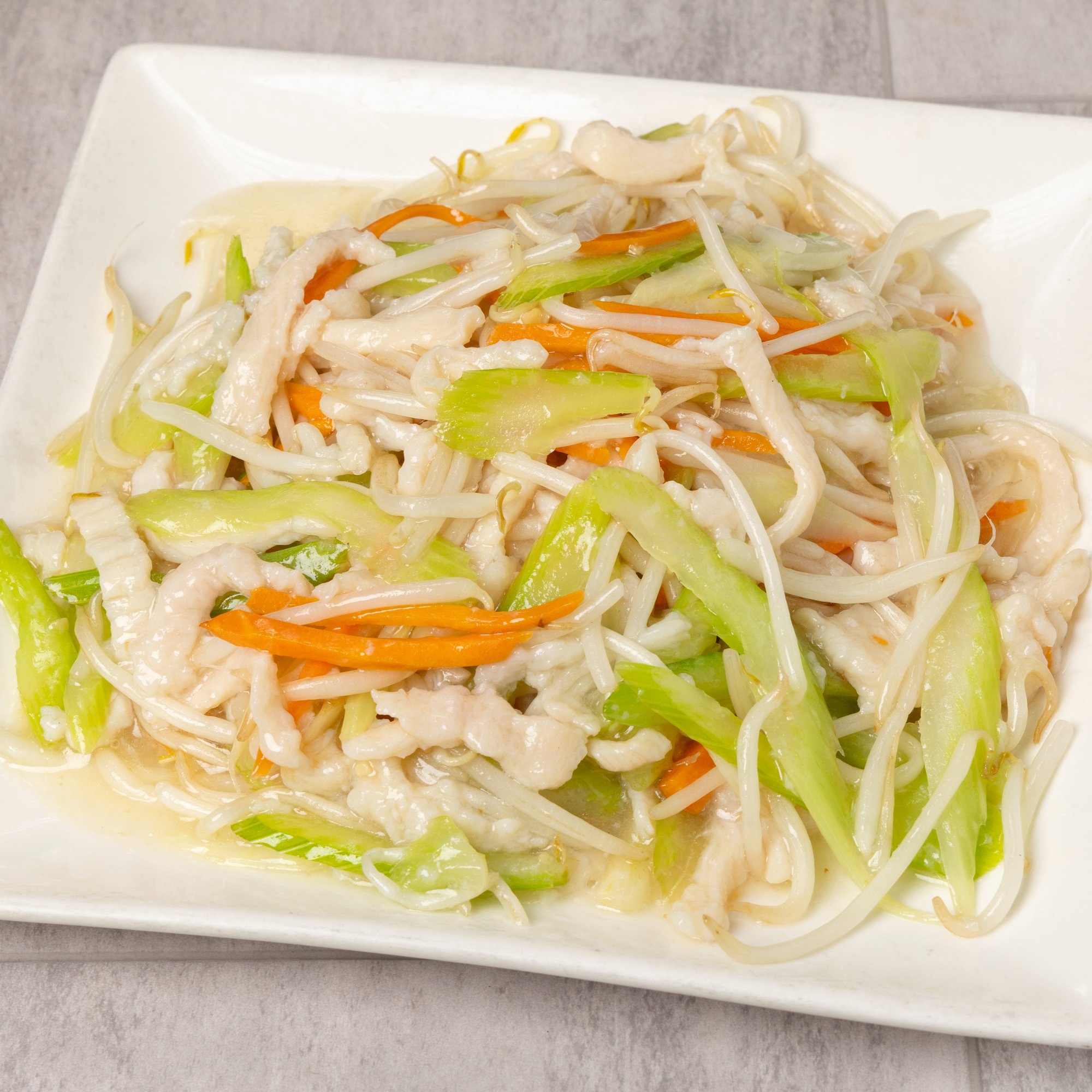 Shredded chicken delight (lunch) / 三色鸡丝（午）