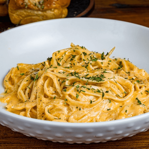 Linguine Pasta with Chipotle Sauce