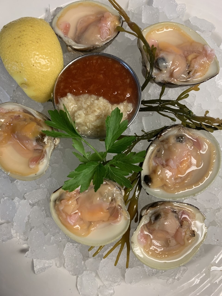 Little Neck Clams (1/2 dozen)
